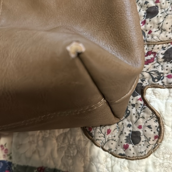 Purse - Picture 2 of 5